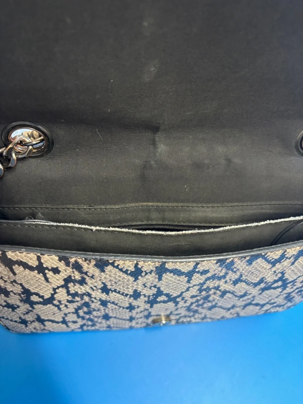 Woven Black and Cream Chain Shoulder Bag